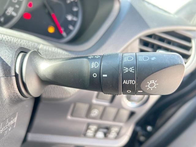 ノア X ディライトプラス 7人 両側電動ドア 純正ナビ バックカメラ Bluetooth LEDライト リアオートエアコン デュアルオートエアコン スマートキー ビルトインETC アイドリングストップ(33枚目)