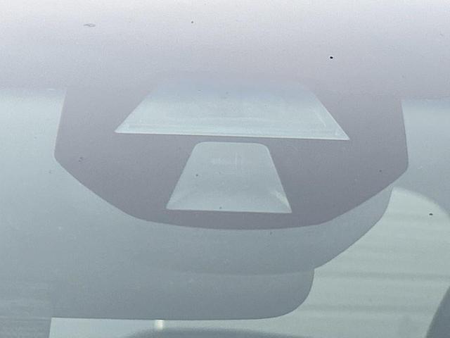 フィット １３Ｇ・Ｆパッケージ　純正ナビ　バックカメラ　シティブレーキアクティブシステム　プラズマクラスター付オートエアコン　スマートキー　電動格納ミラー　ＥＴＣ　Ｂｌｕｅｔｏｏｔｈ　ステアリングスイッチ　フルセグ（5枚目）