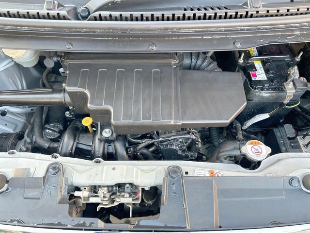 デイズ ハイウェイスター　Ｇ　純正ナビ　アラウンドビューモニター　Ｂｌｕｅｔｏｏｔｈ　後期用純正１５インチアルミホイール　キセノンライト　オートライト　オートエアコン　アイドリングストップ　禁煙車（18枚目）