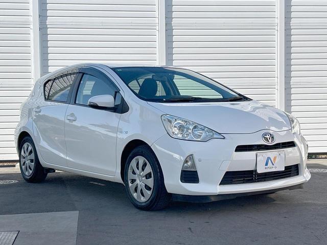 アクア Ｓ　メモリーナビ　地デジ　オートエアコン　プライバシーガラス　リアワイパー　デジタルメーター　シートリフター　ＥＴＣ車載器　禁煙車（12枚目）