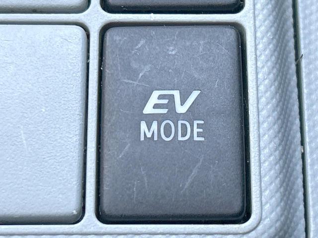 アクア Ｓ　メモリーナビ　地デジ　オートエアコン　プライバシーガラス　リアワイパー　デジタルメーター　シートリフター　ＥＴＣ車載器　禁煙車（35枚目）