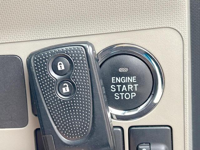 ムーヴ Ｘ　ＳＡ　スマートアシスト　スマートキー　オートエアコン　オートライト　アイドリングストップ　電動格納ミラー　オーディオ　横滑り防止装置　インパネシフト　ヘッドライトレベライザー　革巻きステアリングホイール（4枚目）