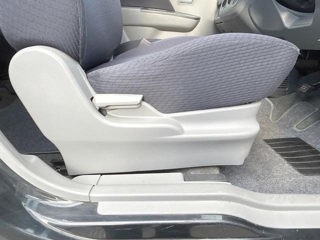 ワゴンＲ ＦＸ　ＳＤナビ　禁煙車　キーレスエントリー　純正セキュリティアラーム　プライバシーガラス　ベンチシート　１３インチアルミホイール　禁煙車（21枚目）