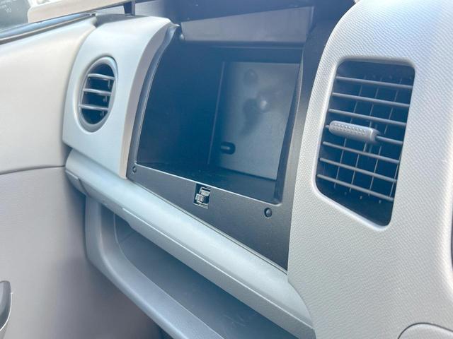 ワゴンＲ ＦＸ　ＳＤナビ　禁煙車　キーレスエントリー　純正セキュリティアラーム　プライバシーガラス　ベンチシート　１３インチアルミホイール　禁煙車（32枚目）