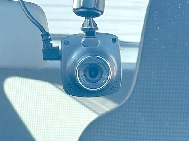 アルト Ｆ　５速オートギヤシフト　ＳＤナビ　バックカメラ　禁煙車　コーナーセンサー　ドライブレコーダー　キーレスエントリー　純正セキュリティアラーム（28枚目）