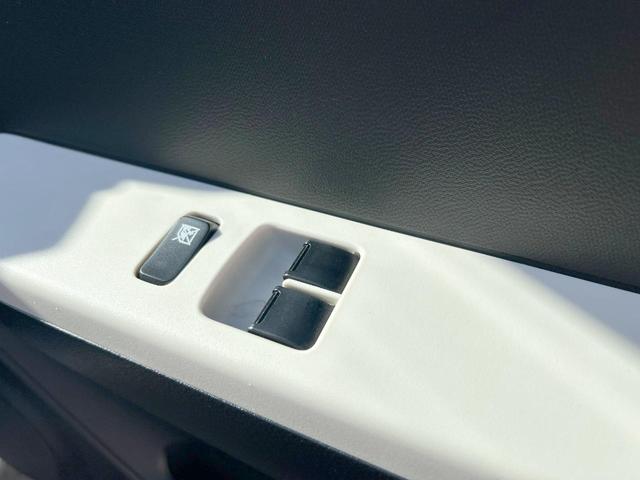 アルト Ｆ　５速オートギヤシフト　ＳＤナビ　バックカメラ　禁煙車　コーナーセンサー　ドライブレコーダー　キーレスエントリー　純正セキュリティアラーム（34枚目）