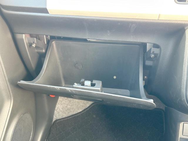 アルト Ｆ　５速オートギヤシフト　ＳＤナビ　バックカメラ　禁煙車　コーナーセンサー　ドライブレコーダー　キーレスエントリー　純正セキュリティアラーム（40枚目）