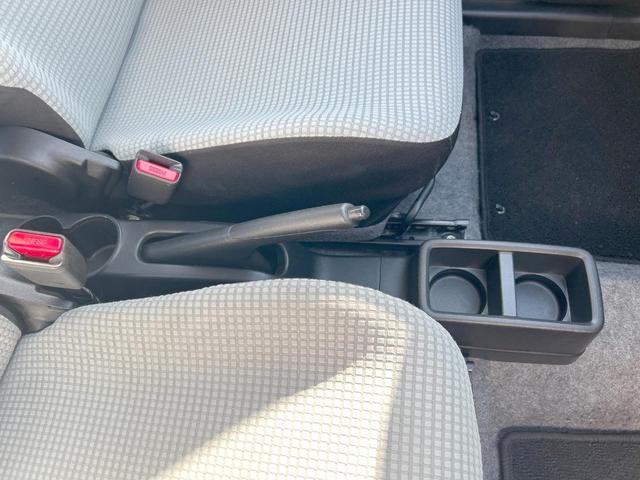 アルト Ｆ　５速オートギヤシフト　ＳＤナビ　バックカメラ　禁煙車　コーナーセンサー　ドライブレコーダー　キーレスエントリー　純正セキュリティアラーム（41枚目）