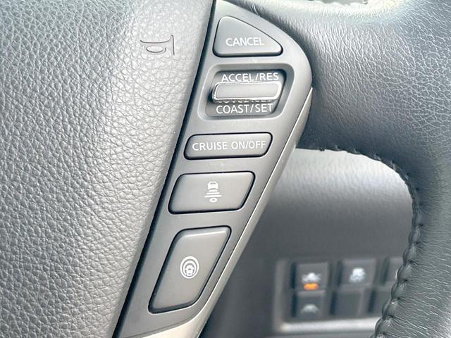 エルグランド ２５０ハイウェイスターＳ　７人　インテリジェントエマージェンシーブレーキ　純正８型ナビ　フリップダウンモニター　両側電動ドア　レーダークルーズコントロール　ＬＥＤライト　バックカメラ　１９インチアルミホイール　禁煙車（7枚目）