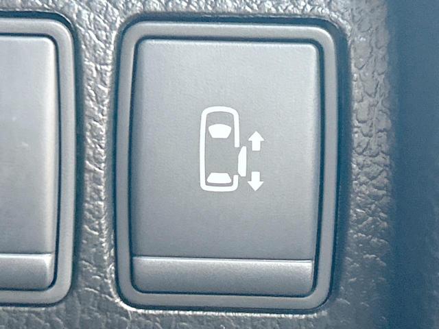 エルグランド ２５０ハイウェイスターＳ　７人　インテリジェントエマージェンシーブレーキ　純正８型ナビ　フリップダウンモニター　両側電動ドア　レーダークルーズコントロール　ＬＥＤライト　バックカメラ　１９インチアルミホイール　禁煙車（37枚目）