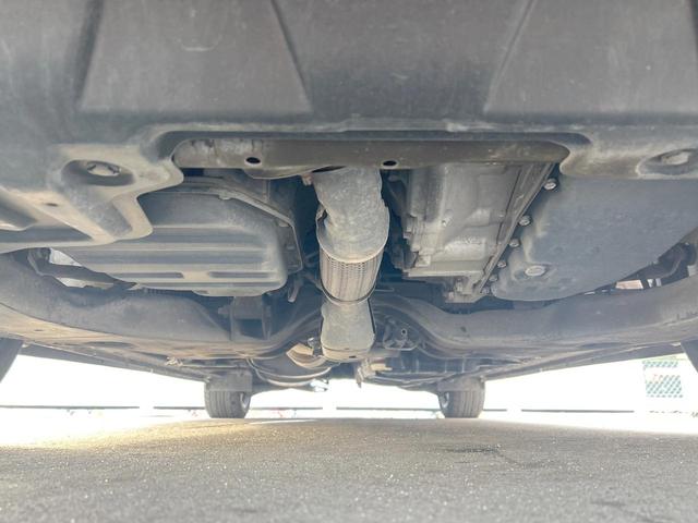 エルグランド ２５０ハイウェイスターＳ　７人　インテリジェントエマージェンシーブレーキ　純正８型ナビ　フリップダウンモニター　両側電動ドア　レーダークルーズコントロール　ＬＥＤライト　バックカメラ　１９インチアルミホイール　禁煙車（61枚目）