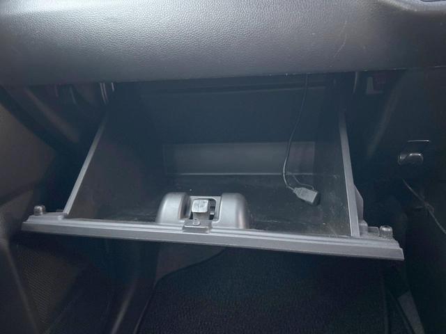 ワゴンR ハイブリッドFX セーフティサポート 純正ナビ バックカメラ ドライブレコーダー シートヒーター ETC スマートキー アイドリングストップ 車線逸脱警報 ヘッドラップディスプレイ オートライト オートエアコン 禁煙車(45枚目)