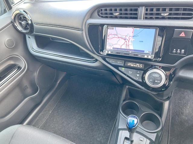 アクア Ｓスタイルブラック　セーフティセンス　ＳＤナビ　バックカメラ　Ｂｌｕｅｔｏｏｔｈ　禁煙車　スマートキー　ステアリングスイッチ　オートライト　オートハイビーム　ＥＴＣ　オートエアコン　フルセグ　車線逸脱警報（24枚目）