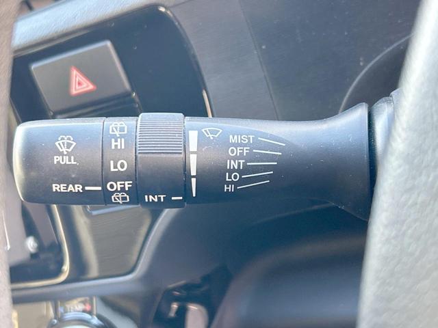 アクア Ｓスタイルブラック　セーフティセンス　ＳＤナビ　バックカメラ　Ｂｌｕｅｔｏｏｔｈ　禁煙車　スマートキー　ステアリングスイッチ　オートライト　オートハイビーム　ＥＴＣ　オートエアコン　フルセグ　車線逸脱警報（41枚目）