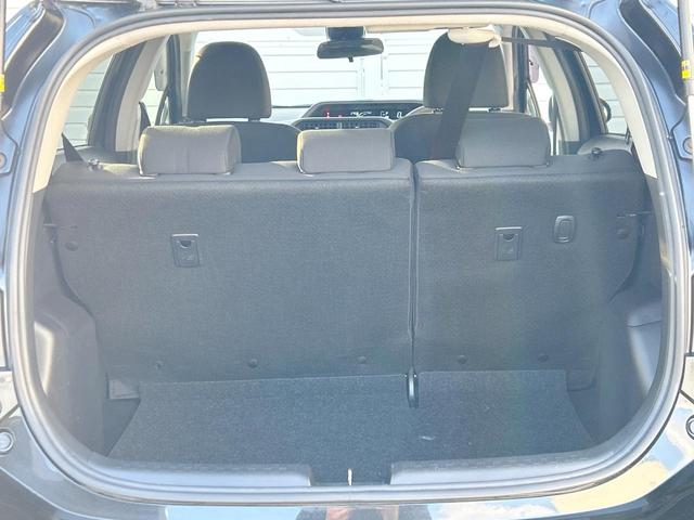 アクア Ｓスタイルブラック　セーフティセンス　ＳＤナビ　バックカメラ　Ｂｌｕｅｔｏｏｔｈ　禁煙車　スマートキー　ステアリングスイッチ　オートライト　オートハイビーム　ＥＴＣ　オートエアコン　フルセグ　車線逸脱警報（52枚目）