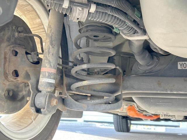 アクア Ｓスタイルブラック　セーフティセンス　ＳＤナビ　バックカメラ　Ｂｌｕｅｔｏｏｔｈ　禁煙車　スマートキー　ステアリングスイッチ　オートライト　オートハイビーム　ＥＴＣ　オートエアコン　フルセグ　車線逸脱警報（55枚目）