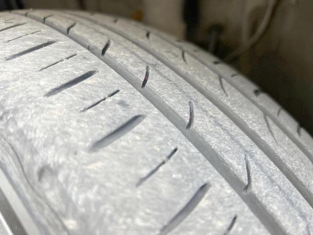 アクア Ｓスタイルブラック　セーフティセンス　ＳＤナビ　バックカメラ　Ｂｌｕｅｔｏｏｔｈ　禁煙車　スマートキー　ステアリングスイッチ　オートライト　オートハイビーム　ＥＴＣ　オートエアコン　フルセグ　車線逸脱警報（64枚目）