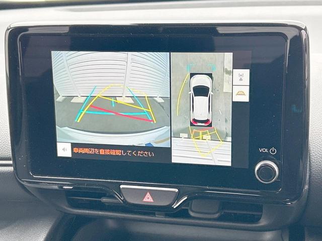 ヤリスクロス ハイブリッドZ 後期モデル セーフティセンス 純正ナビ パノラミックビューモニター LEDヘッドランプ パワーシート 前席シートヒーター 純正18インチアルミホイール ブラインドスポットモニター 禁煙車(5枚目)