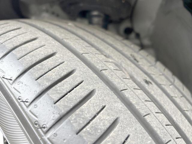 ヤリスクロス ハイブリッドZ 後期モデル セーフティセンス 純正ナビ パノラミックビューモニター LEDヘッドランプ パワーシート 前席シートヒーター 純正18インチアルミホイール ブラインドスポットモニター 禁煙車(25枚目)