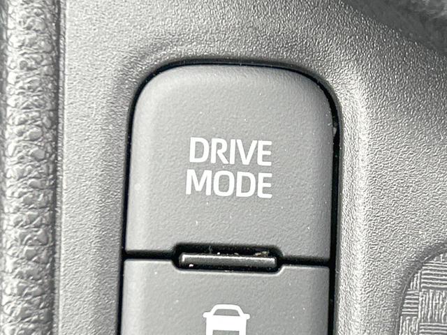 ヤリスクロス ハイブリッドZ 後期モデル セーフティセンス 純正ナビ パノラミックビューモニター LEDヘッドランプ パワーシート 前席シートヒーター 純正18インチアルミホイール ブラインドスポットモニター 禁煙車(69枚目)