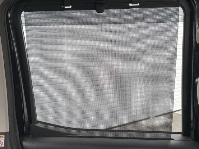 デイズルークス ハイウェイスター X Gパッケージ 両側電動ドア 純正ナビ アラウンドビューモニター Bluetooth HIDライト オートライト オートエアコン 純正15インチアルミホイール ステアリングスイッチ 禁煙車(8枚目)