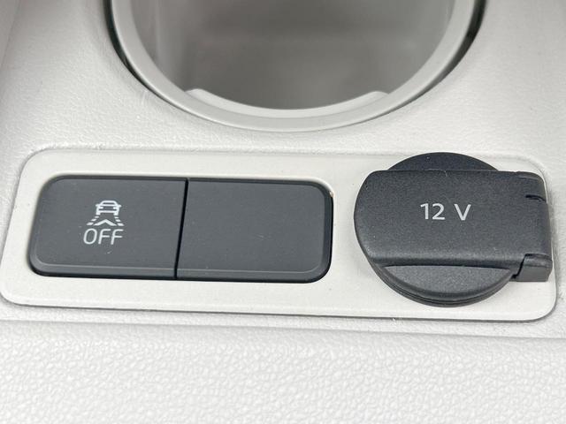 アップ！ ハイ　アップ！　シティエマージェンシーブレーキ　クルーズコントロール　ＬＥＤヘッドランプ　シートヒーター　純正１５インチアルミホイール　ＥＴＣ　キーレス　フロントフォグランプ　プライバシーガラス　禁煙車（27枚目）