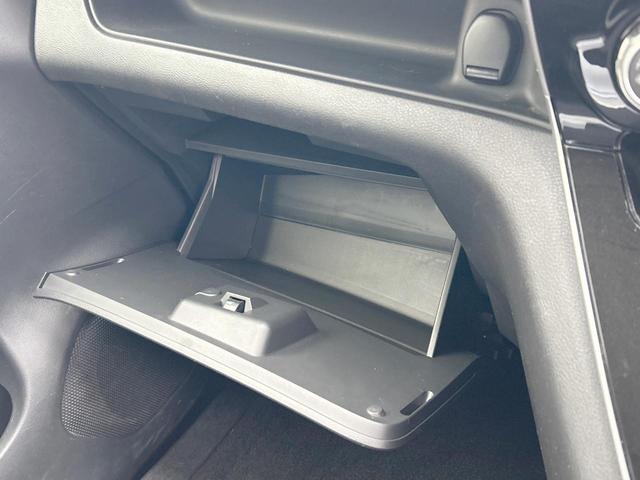 セレナ XV エアロ 後期 セーフティパックA 純正ナビ アラウンドビューモニター ハンズフリー機能付き両側電動ドア クルーズコントロール リアオートエアコン ブラインドスポットモニター Bluetooth ETC 禁煙車(52枚目)