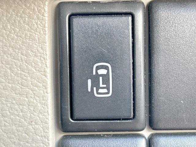 フレアワゴン ＸＳ　禁煙車　純正ナビ　バックカメラ　電動スライドドア　ロールサンシェード　オートエアコン　Ｂｌｕｅｔｏｏｔｈ　ステアリングスイッチ　アイドリングストップ　インパネシフト　オーバーヘッドコンソール（5枚目）