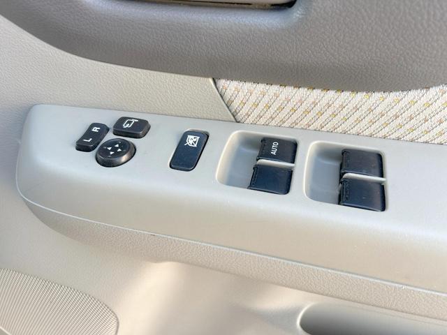 フレアワゴン ＸＳ　禁煙車　純正ナビ　バックカメラ　電動スライドドア　ロールサンシェード　オートエアコン　Ｂｌｕｅｔｏｏｔｈ　ステアリングスイッチ　アイドリングストップ　インパネシフト　オーバーヘッドコンソール（33枚目）