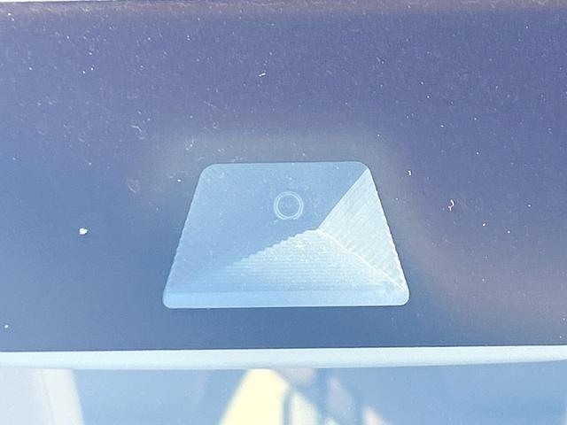 Ｎ－ＢＯＸ Ｇ・Ｌホンダセンシング　２トーンルーフ　純正ナビ　バックカメラ　アダプティブクルーズコントロール　電動スライドドア　シートヒーター　ドライブレコーダー　ＥＴＣ　Ｂｌｕｅｔｏｏｔｈ　ロールサンシェード　ＬＥＤランプ　禁煙（3枚目）