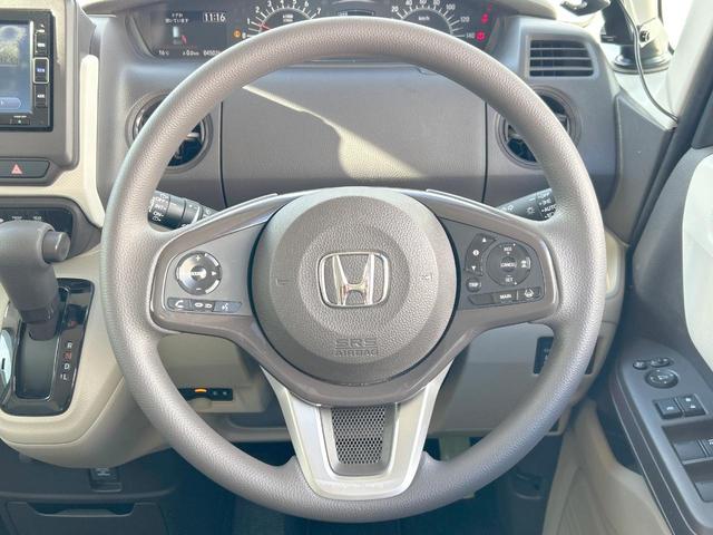 Ｎ－ＢＯＸ Ｇ・Ｌホンダセンシング　２トーンルーフ　純正ナビ　バックカメラ　アダプティブクルーズコントロール　電動スライドドア　シートヒーター　ドライブレコーダー　ＥＴＣ　Ｂｌｕｅｔｏｏｔｈ　ロールサンシェード　ＬＥＤランプ　禁煙（16枚目）