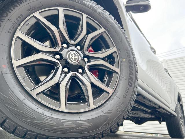 ハイラックス Ｚ　ＧＲスポーツ　純正ナビ　パノラミックビューモニター　ハードトノカバー　Ｂｌｕｅｔｏｏｔｈ　パワーシート　純正１８インチアルミホイール　ＬＥＤライト　パドルシフト　ハーフレザーシート　禁煙車（14枚目）