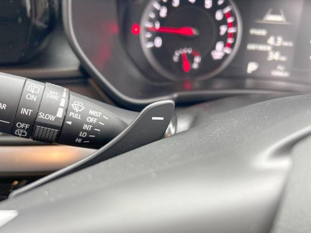 スイフト ハイブリッドＭＺ　全方位モニター付き９型ナビ　セーフティサポート　ＬＥＤライト　ＬＥＤフォグランプ　ＡｐｐｌｅＣａｒＰｌａｙ　純正１６インチアルミホイール　フルセグ　パドルシフト　オートブレーキホールド　禁煙車（38枚目）