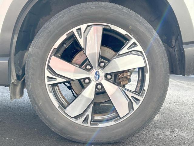 フォレスター アドバンス ルーフレール アイサイトセイフティプラス 視覚拡張 8型ナビ Bluetooth LEDライト スマートリアビューカメラ 純正18インチアルミホイール パワーシート 全席シートヒーター 禁煙車(26枚目)