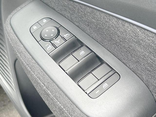 オーラ Ｇ　純正９型ナビ　インテリジェントアラウンドビューモニター　アダプティブＬＥＤヘッドランプ　ドライブレコーダー　インテリジェントオートライト　Ｂｌｕｅｔｏｏｔｈ　フルセグ　オートブレーキホールド（38枚目）