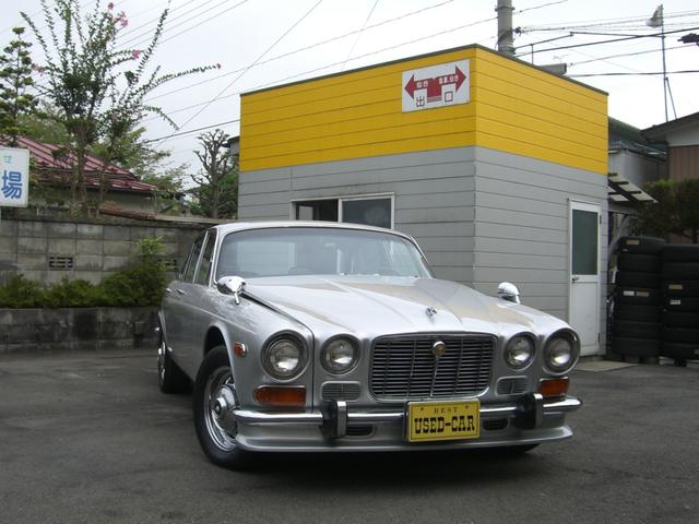 XJ-6 左ハンドル オートマチックAT シルバー(6枚目)