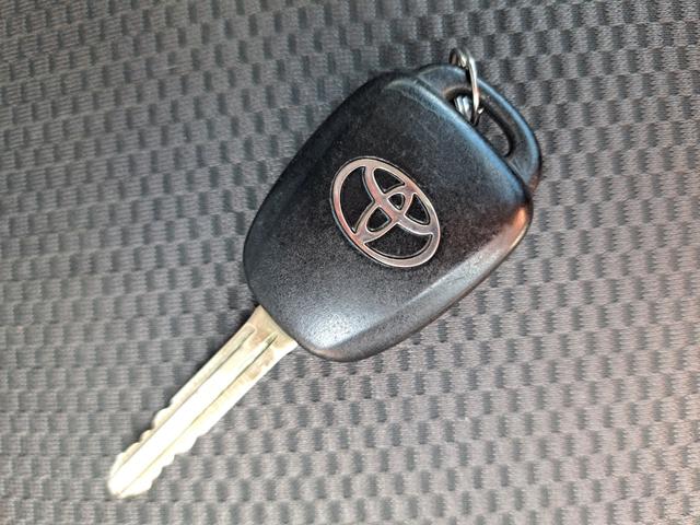 ハイエースバン ロングDX 4WDディーゼルターボ 5ドア・6人乗り トヨタ純正ナビ・テレビ ETC ヘッドライトレベライザー 排ガス浄化スイッチ キーレスエントリー 両側スライドガラス(15枚目)