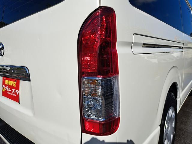 ハイエースバン ロングDX 4WDディーゼルターボ 5ドア・6人乗り トヨタ純正ナビ・テレビ ETC ヘッドライトレベライザー 排ガス浄化スイッチ キーレスエントリー 両側スライドガラス(23枚目)