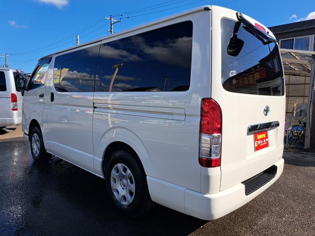 ハイエースバン ロングDX 4WDディーゼルターボ 5ドア・6人乗り トヨタ純正ナビ・テレビ ETC ヘッドライトレベライザー 排ガス浄化スイッチ キーレスエントリー 両側スライドガラス(26枚目)