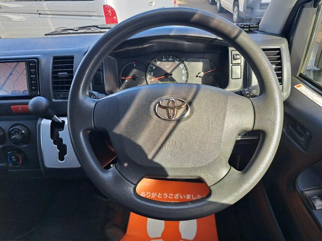 ハイエースバン ロングDX 4WDディーゼルターボ 5ドア・6人乗り トヨタ純正ナビ・テレビ ETC ヘッドライトレベライザー 排ガス浄化スイッチ キーレスエントリー 両側スライドガラス(39枚目)