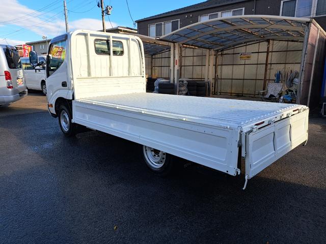 トヨエース ロングシングルジャストロー 4WDディーゼルターボ 積載量1,250kg 後輪シングルタイヤ 5速マニュアル 禁煙車 フォグランプ ヘッドライトレベライザー アイドルアップ ・排ガス浄化スイッチ(29枚目)