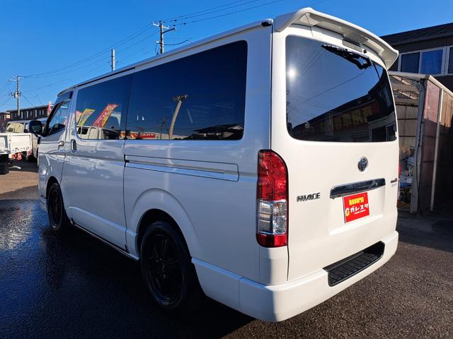 ハイエースバン ロングスーパーＧＬプライムセレ　４ＷＤディーゼルターボ　特別仕様車　寒冷地仕様　モデリスタスポイラー　社外１７インチアルミ　トヨタ純正ナビ・テレビ・バックカメラ　ウッドコンビステアリング　ＥＴＣ　キーレスエントリー　タイベル交換済み（30枚目）