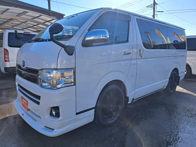 ハイエースバン ロングスーパーＧＬプライムセレ　４ＷＤディーゼルターボ　特別仕様車　寒冷地仕様　モデリスタスポイラー　社外１７インチアルミ　トヨタ純正ナビ・テレビ・バックカメラ　ウッドコンビステアリング　ＥＴＣ　キーレスエントリー　タイベル交換済み（32枚目）