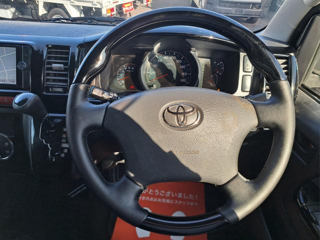 ハイエースバン ロングスーパーＧＬプライムセレ　４ＷＤディーゼルターボ　特別仕様車　寒冷地仕様　モデリスタスポイラー　社外１７インチアルミ　トヨタ純正ナビ・テレビ・バックカメラ　ウッドコンビステアリング　ＥＴＣ　キーレスエントリー　タイベル交換済み（41枚目）