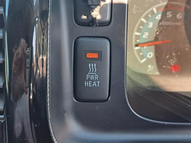 ハイエースバン ロングスーパーＧＬプライムセレ　４ＷＤディーゼルターボ　特別仕様車　寒冷地仕様　モデリスタスポイラー　社外１７インチアルミ　トヨタ純正ナビ・テレビ・バックカメラ　ウッドコンビステアリング　ＥＴＣ　キーレスエントリー　タイベル交換済み（44枚目）