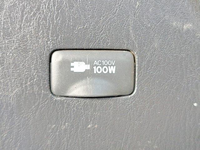 ハイエースバン ロングスーパーGL 4WDディーゼルターボ 寒冷地仕様車 カロッツェリア製ナビ・テレビ・バックカメラ 前後AC100V電源 Wオートエアコン ETC パワーヒート・排ガス浄化スイッチ イージークローザードア キーレス(64枚目)