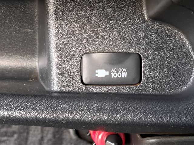 ハイエースバン ロングスーパーGL 4WDディーゼルターボ 寒冷地仕様車 カロッツェリア製ナビ・テレビ・バックカメラ 前後AC100V電源 Wオートエアコン ETC パワーヒート・排ガス浄化スイッチ イージークローザードア キーレス(70枚目)