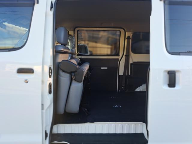 タウンエースバン GL 4WD 禁煙車 センターデフロック付 トヨタ純正ナビ・テレビ・バックカメラ Bluetooth付 ETC リアヒーター Wエアバック 電動格納ミラー キーレスエントリー(59枚目)