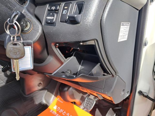 ハイエースバン ロングDX GLパッケージ 4WDディーゼルターボ LEDヘッドライト・フォグランプ 社外15インチアルミホィール TOYOTA純正HDDナビ・テレビ・Bluetooth付 ドライブレコーダー ETC 電動格納ミラー キーレス(34枚目)