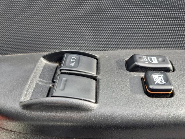 ハイエースバン ロングDX GLパッケージ 4WDディーゼルターボ LEDヘッドライト・フォグランプ 社外15インチアルミホィール TOYOTA純正HDDナビ・テレビ・Bluetooth付 ドライブレコーダー ETC 電動格納ミラー キーレス(36枚目)